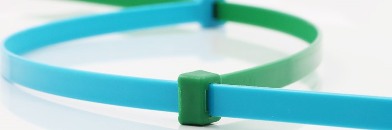 Tie-wraps aan elkaar maken: zo verlengt u kabelbinders eenvoudig